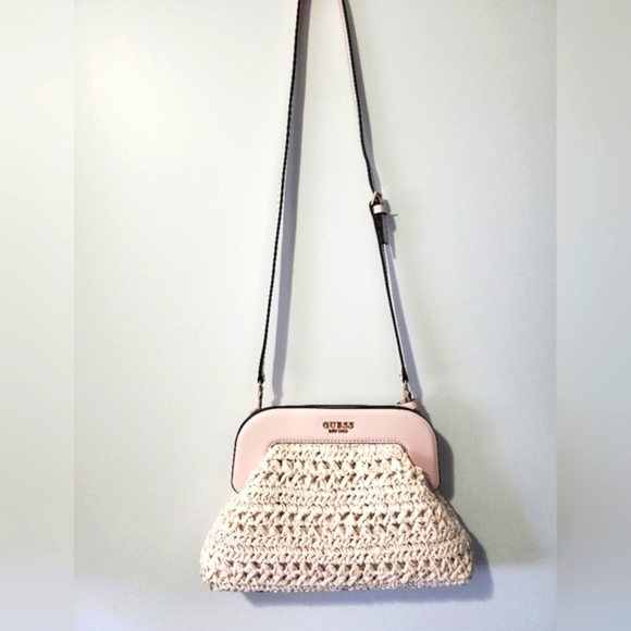 GUESS new!Liguria braided frame clutch/crossbody bag in pale pink with dust bag. - Picture 2 of 10